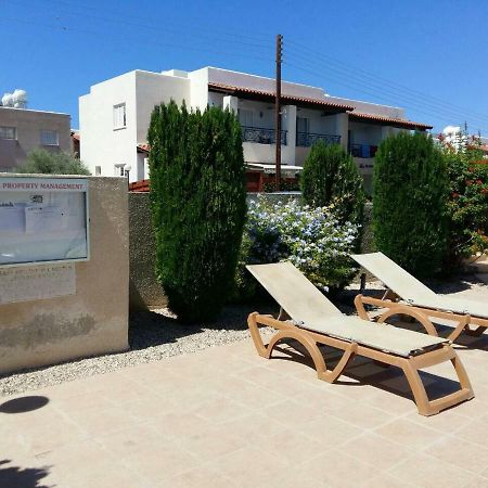 By The Sea Apartment Paphos Luaran gambar